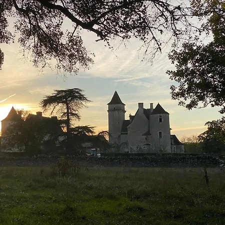 Vila Chateau De Couanac